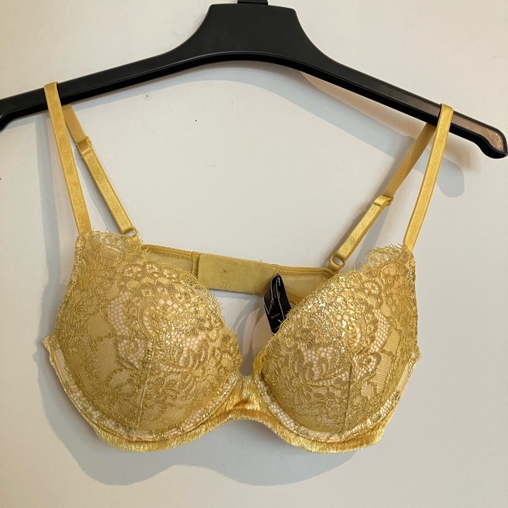 Victoria Secret Bra